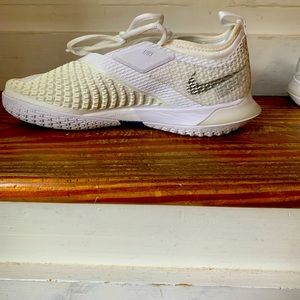 W Nike Vapor Knit court shoes